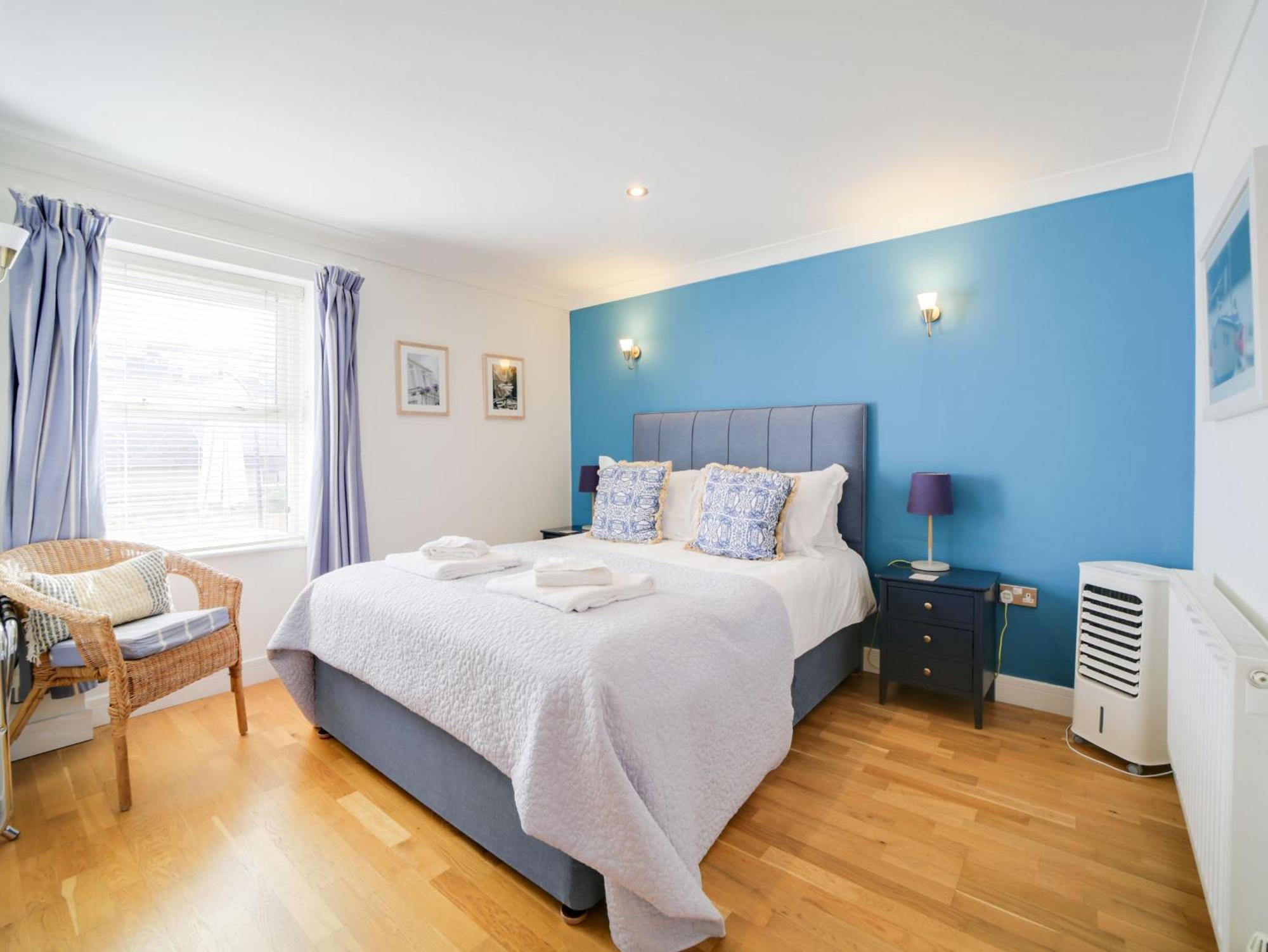 The Artist Loft, Ensuite Guest Rooms, Porthleven Exterior photo